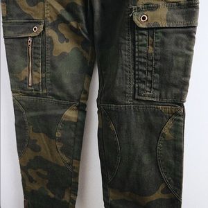 ZARA Camo Skinny Jeans